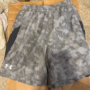 Brand new with tags under armor Men’s small bathing suit